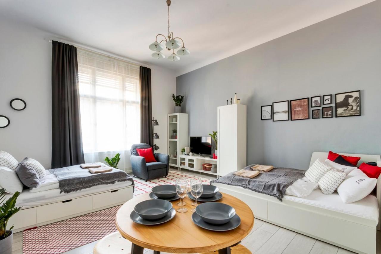 S3 Soerhaz Apartment Budapest Exteriör bild